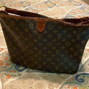 Louis Vuitton Delightful PM